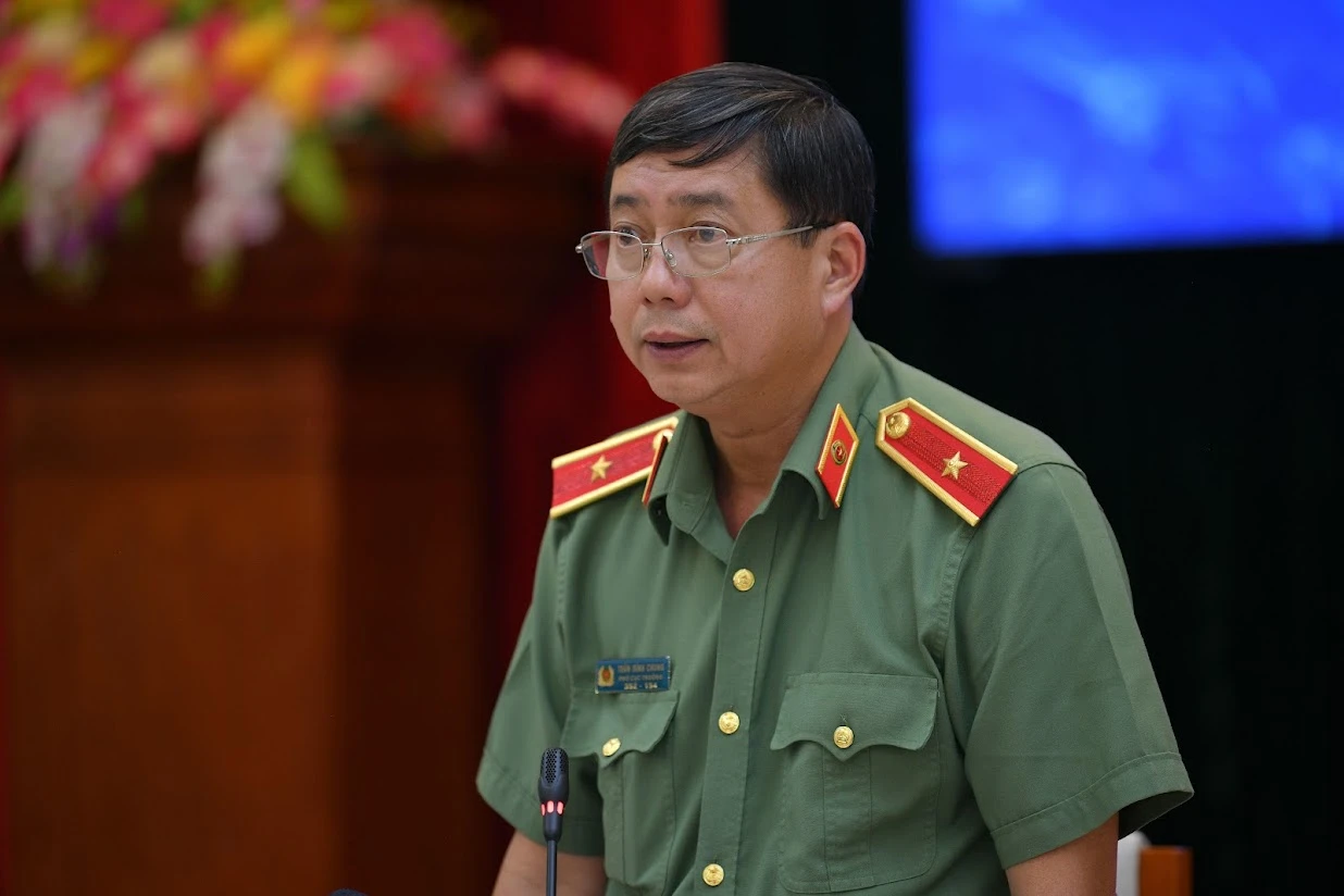 Thiếu tướng Trần Đình Chung, Phó Cục trưởng Cục An ninh chính trị nội bộ, Bộ Công an Thiếu tướng Trần Đình Chung, Phó Cục trưởng Cục An ninh chính trị nội bộ, Bộ Công an