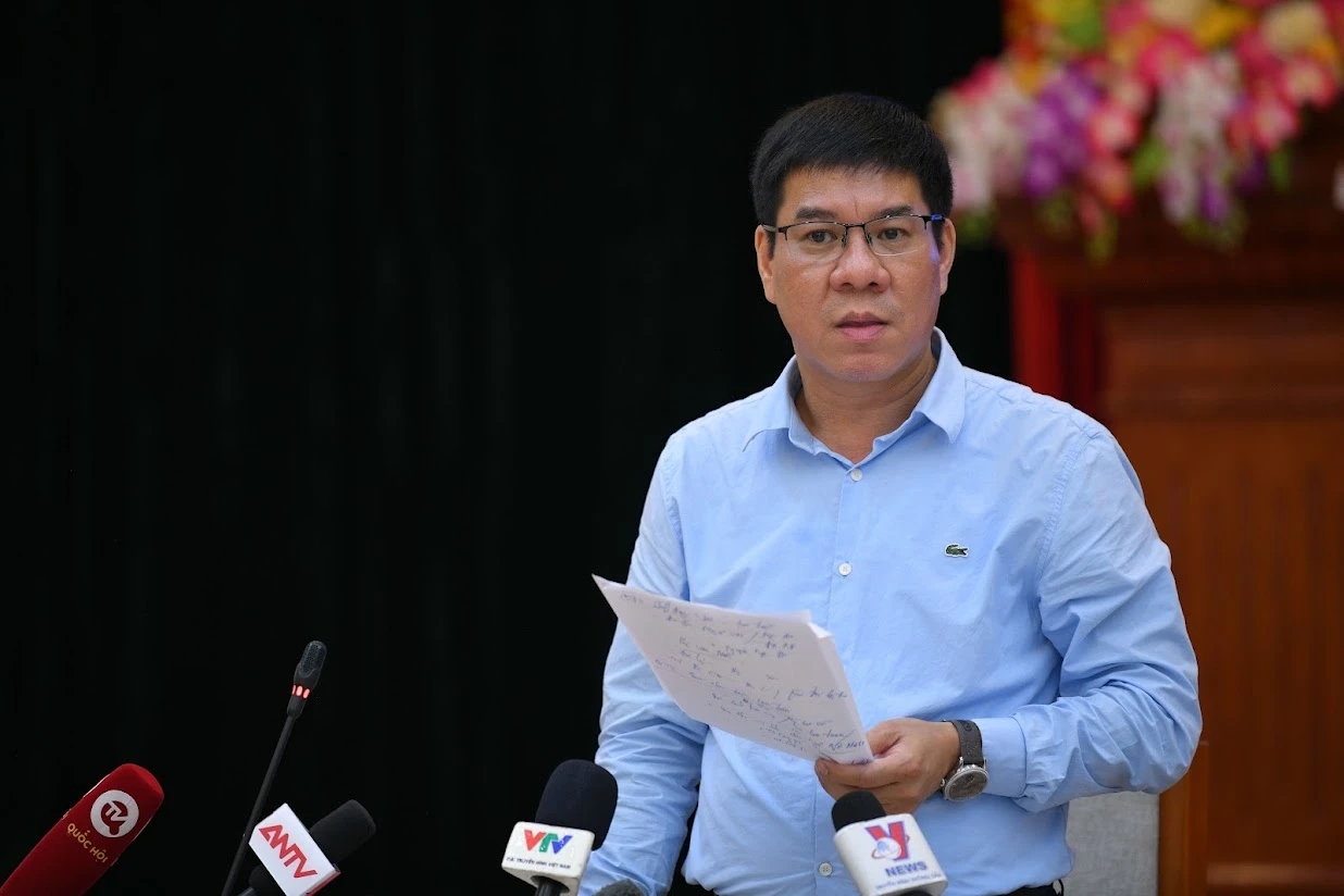 Ông Huỳnh Văn Chương – Cục trưởng Cục Quản lý chất lượng (Bộ GD&ĐT). Ông Huỳnh Văn Chương – Cục trưởng Cục Quản lý chất lượng (Bộ GD&ĐT).