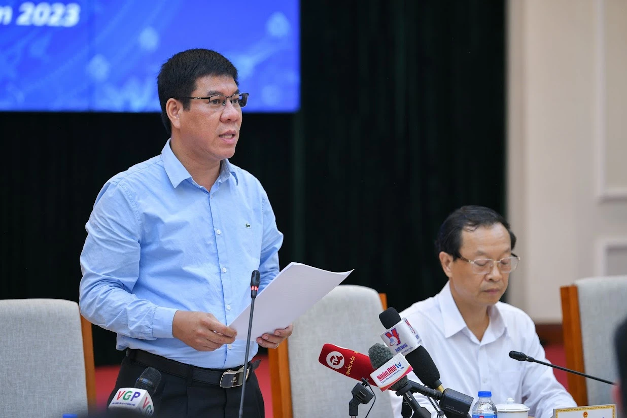 Ông Huỳnh Văn Chương, Cục trưởng Cục Quản lý chất lượng, Bộ GD&amp;ĐT thông tin.