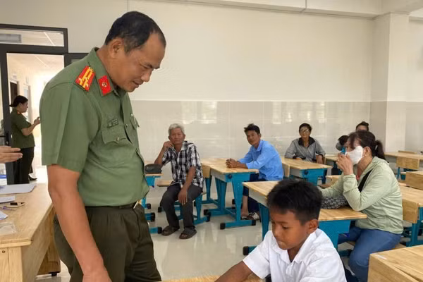 Phụ huynh yên tâm khi con em vào học tại Trường Văn hóa Công an nhân dân III