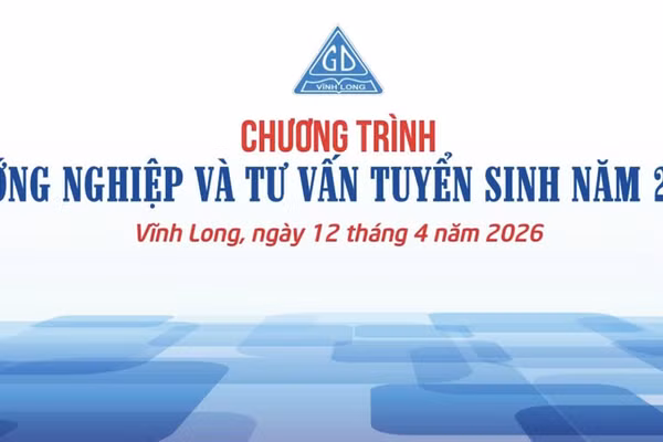 Báo GD&TĐ, Sở GD&ĐT Vĩnh Long và Trường ĐH Cửu Long hướng nghiệp cho hàng nghìn HS