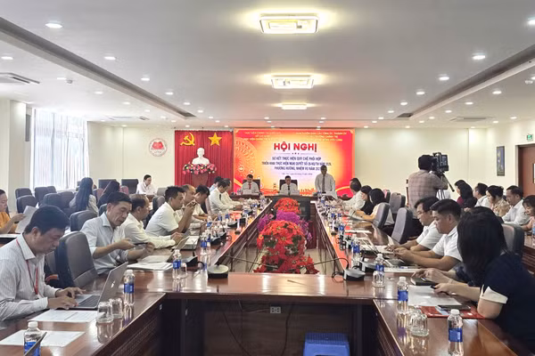 Quang cảnh Hội nghị sơ kết thực hiện Quy chế phối hợp triển khai Nghị quyết số 35-NQ/TW năm 2026, phương hướng, nhiệm vụ năm 2027.