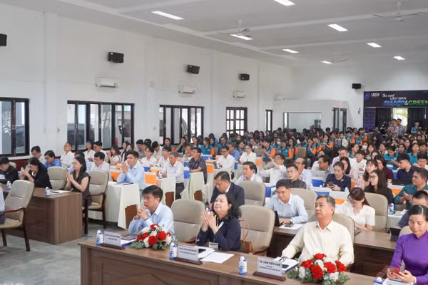 Hội thảo quy tụ các nhà khoa học, chuyên gia, nhà quản lý, đại diện tổ chức tài chính - ngân hàng, doanh nghiệp.