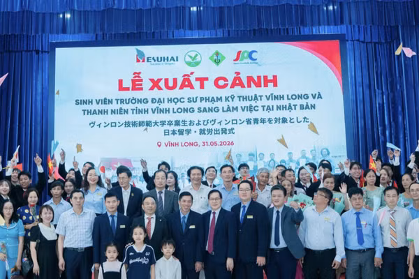 Tân kỹ sư Trường ĐH SPKT Vĩnh Long chuẩn bị sang Nhật Bản làm việc.