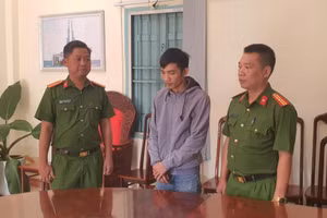 Công an Đắk Lắk khởi tố, bắt tạm giam cựu nhân viên Ngân hàng VIB. (Ảnh: CA)