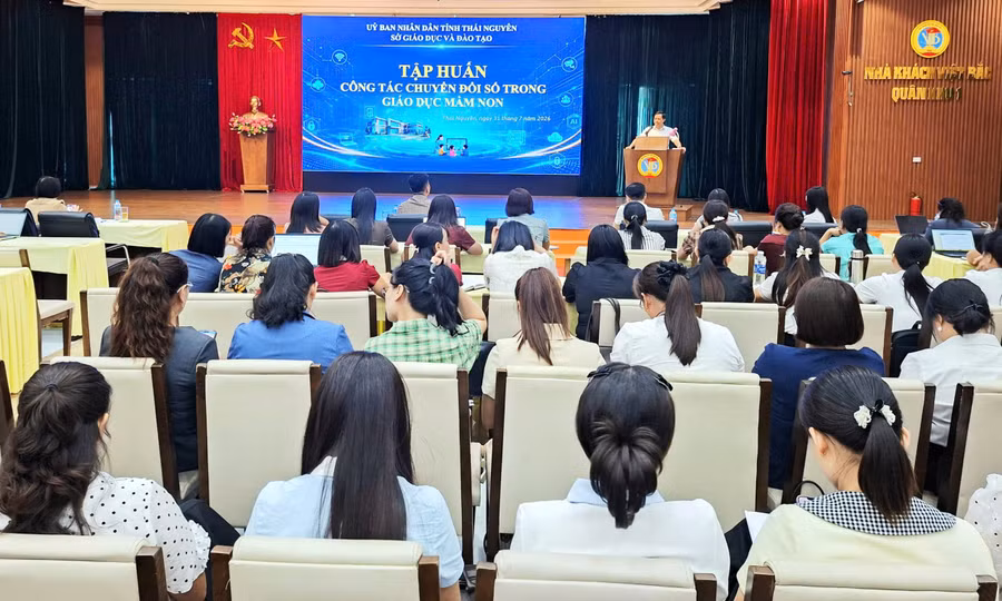 Sở GD&ĐT Thái Nguyên triển khai tập huấn công tác chuyển đổi số trong giáo dục mầm non.