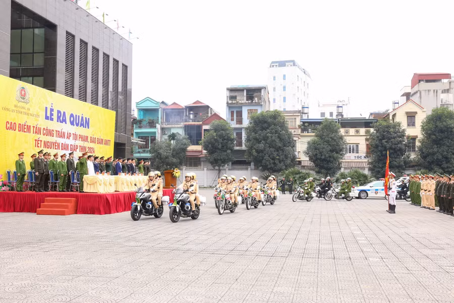 truong-th-nguyen-hue-1.jpg