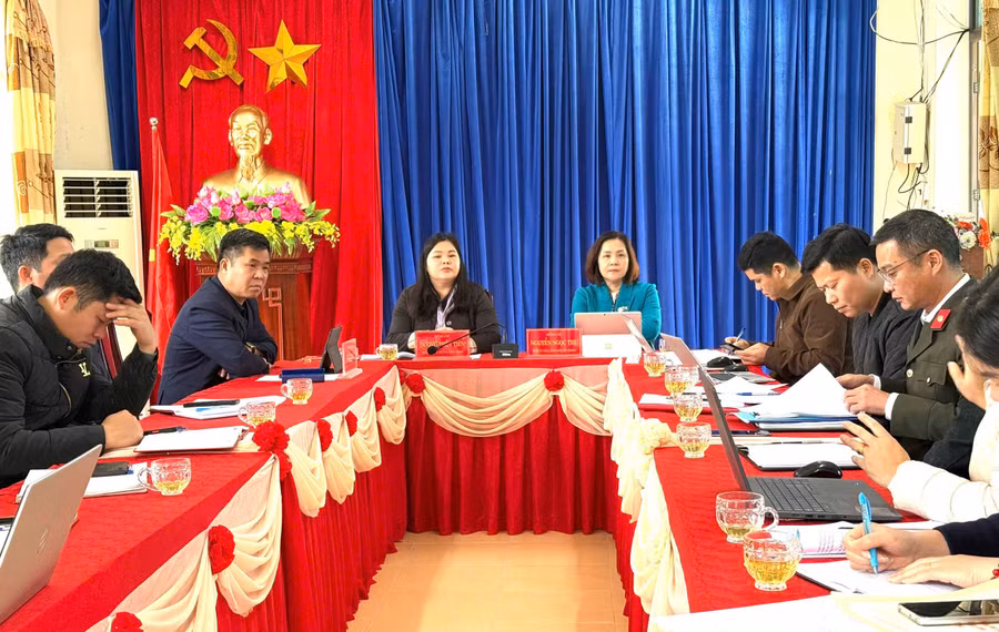 giao-duc-cao-bang-bau-cu-2.jpg