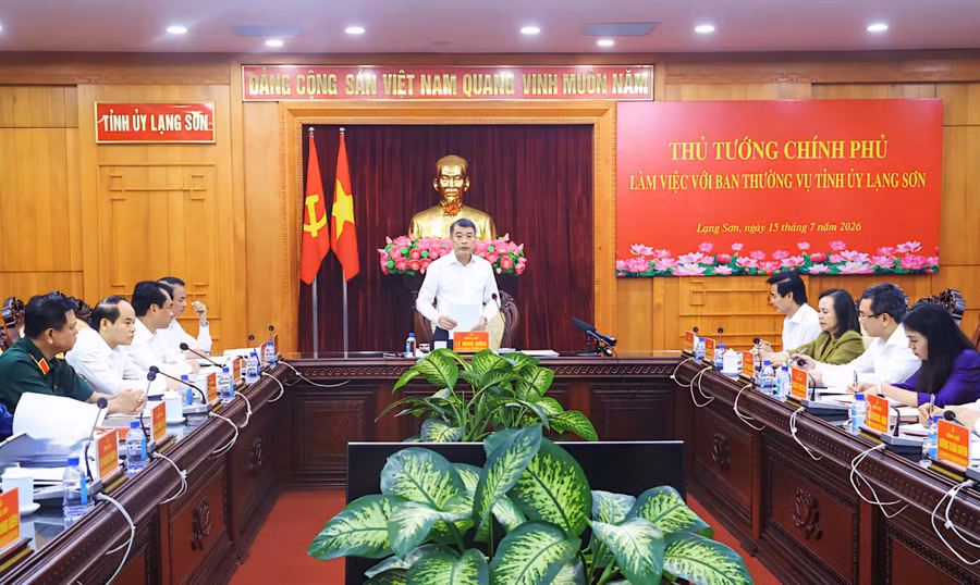 Thủ tướng Chính phủ Lê Minh Hưng làm việc với Ban Thường vụ Tỉnh ủy Lạng Sơn. Ảnh: VGP