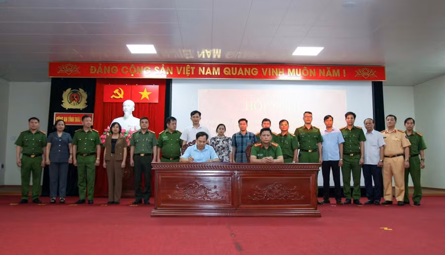 truong-th-nguyen-hue-2.jpg
