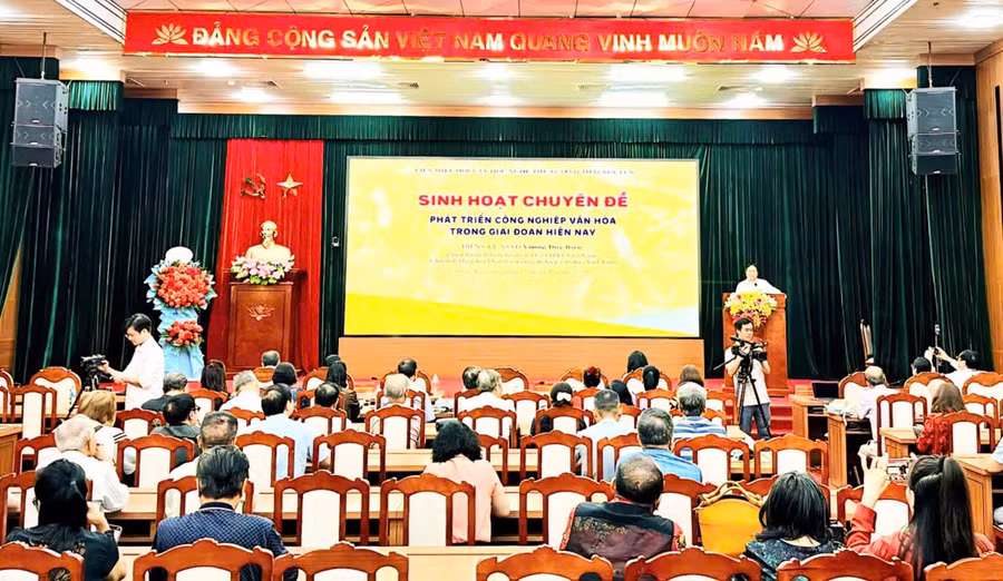 Quang cảnh Hội nghị. 