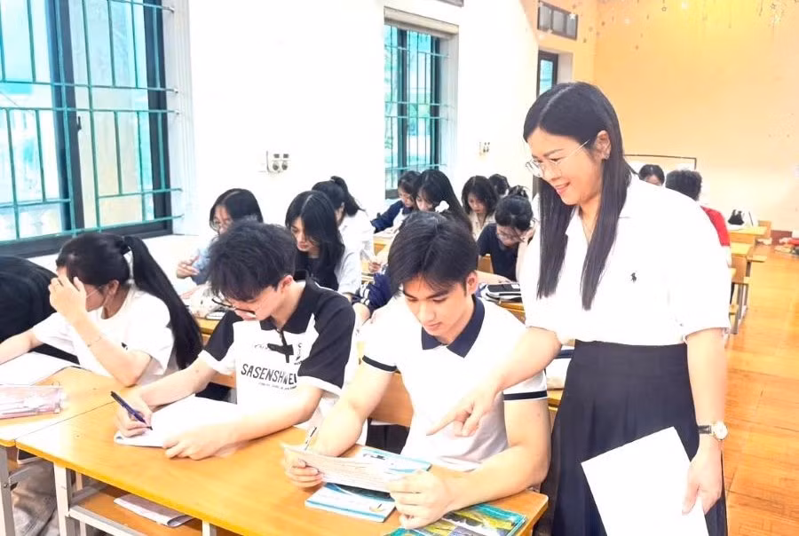 Trường THPT Đoan Hùng ôn thi tốt nghiệp cho học sinh hết ngày 6/6/2026.