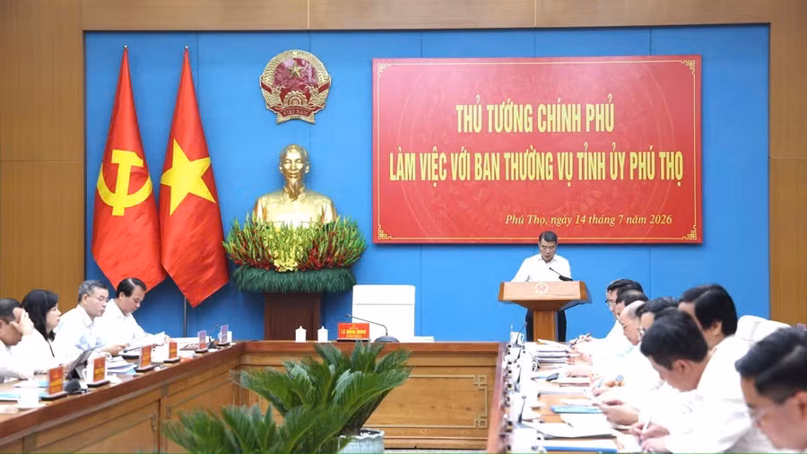 Quang cảnh buổi làm việc.