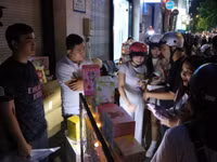 b3.jpg