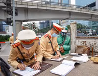 b8.jpg
