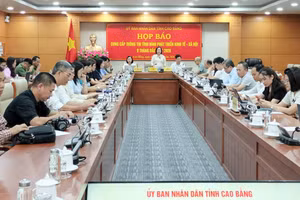 Quang cảnh buổi họp báo.