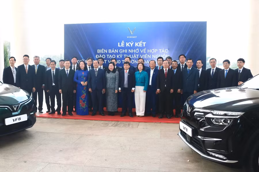 Trường Đại học Thành Đông đồng hành chiến lược phát triển nhân lực STEM