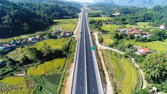 Tổ chức giao thông tạm dịp Tết trên hai cao tốc qua Cao Bằng, Lạng Sơn