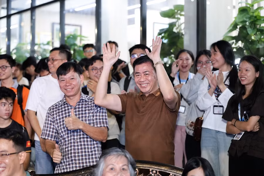 hieu-truong-co-vu.jpg