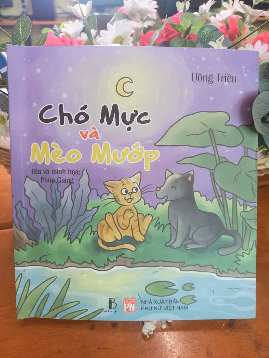 tu-trang-sach-bai-hoc-tu-hanh-trinh-2.jpg