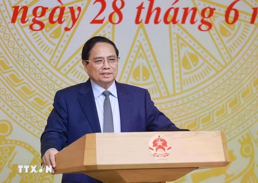 Thủ tướng Phạm Minh Chính chủ trì phiên họp lần thứ 12 của Hội đồng Thi đua-Khen thưởng Trung ương. (Ảnh: Dương Giang/TTXVN).