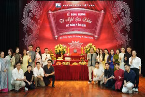 Lễ giỗ Tổ sân khấu là dịp để người làm nghề nhìn lại truyền thống, nâng cao ý thức gìn giữ, tiếp nối và sáng tạo.