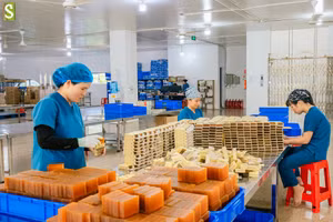 Xưởng sản xuất xà bông từ hoa quả thơm của HTX Sinh Dược Ninh Bình.