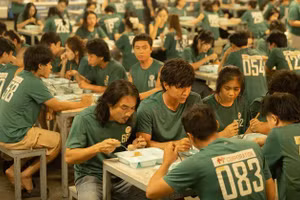 “Trại buôn người” đang tạo thêm sự chú ý tại phòng vé - Ảnh: NSX.
