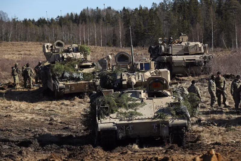 Thứ trưởng Quốc phòng Ukraine Hanna Maliar từng ca ngợi: "Một chiếc Bradley duy nhất có thể phá hủy hai xe tăng T-72 trong một lần giao tranh". uk09.jpg