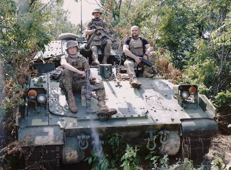 Trong các trận đánh thực tế tại Ukraine, như vụ hai chiếc Bradley của Lữ đoàn 47 Cơ giới Ukraine hạ gục xe tăng T-90M Nga ở Stepove hồi tháng 1/2024. uk08.jpg