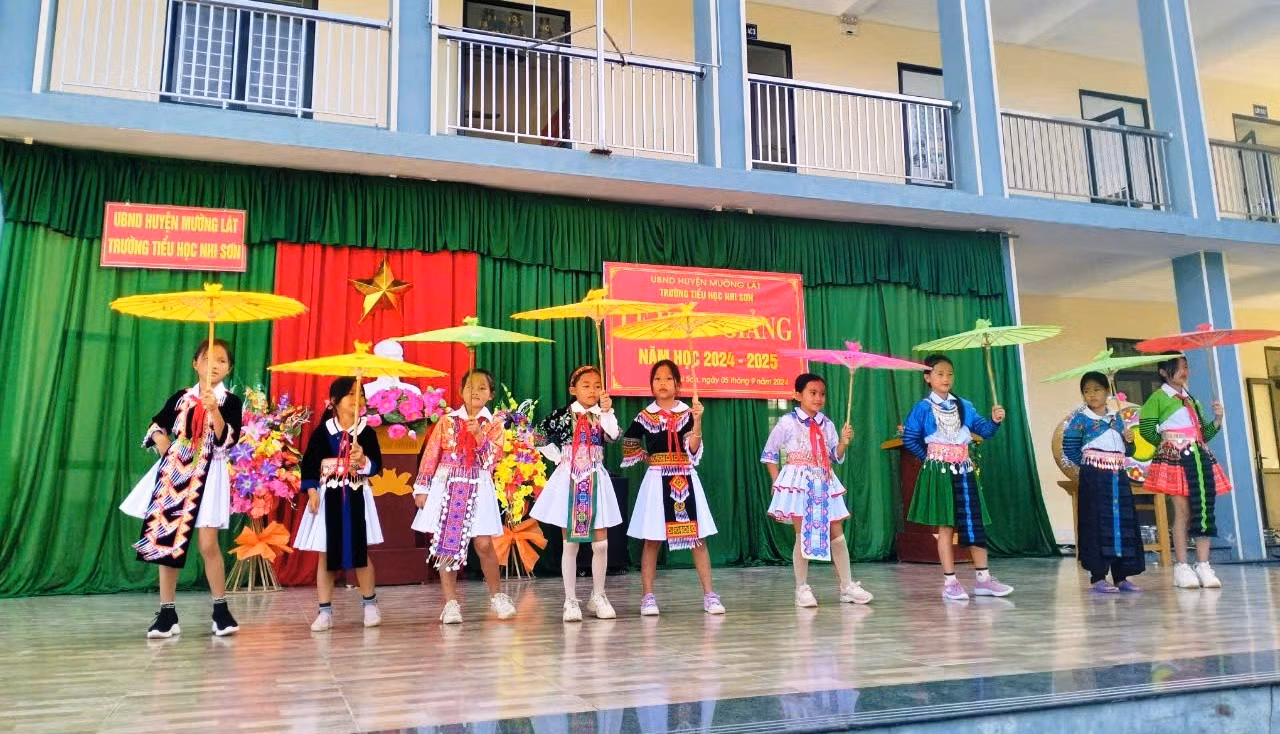 4- Nhi Sơn.jpg