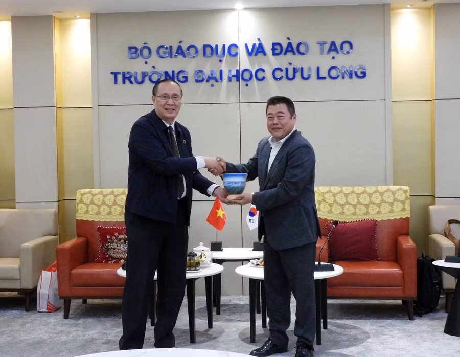 dhcl-hop-tac-han-quoc-3.jpg
