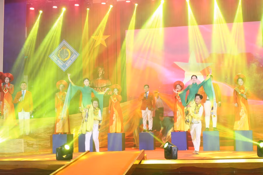 tai nang nghe thuat dhct 4.JPG