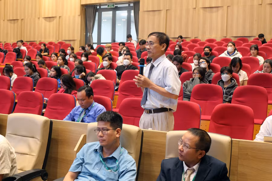 dhcl hoi thao mo phong 4.jpg