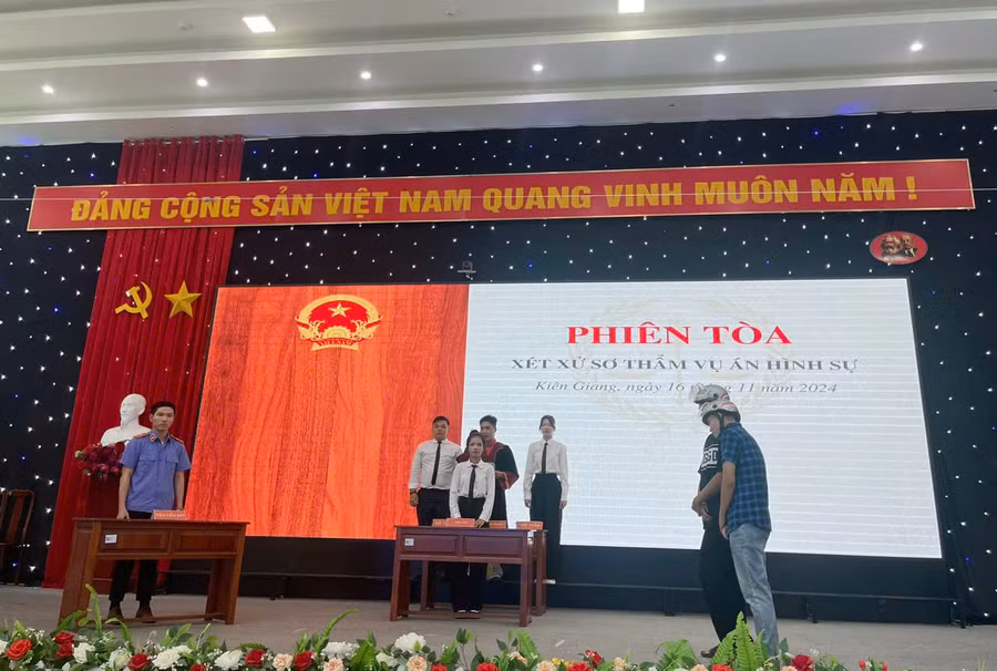hoi-thi-atgt-4.jpg