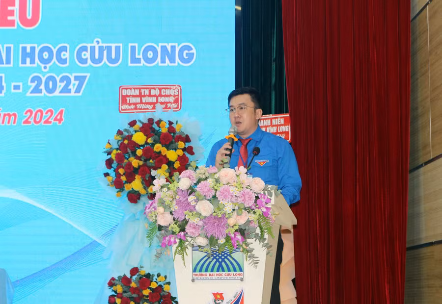 truong dhcl dh doan 2.jpg