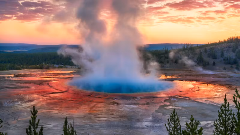 Điều đó có nghĩa là trong khi magma bên dưới phía tây của Yellowstone có khả năng sẽ bắt đầu nguội đi và đông cứng lại, thì phía đông bắc sẽ vẫn nóng. 8.jpg