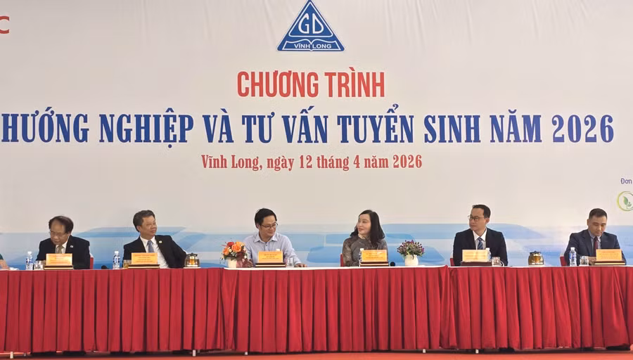 avasdc-9555.jpg