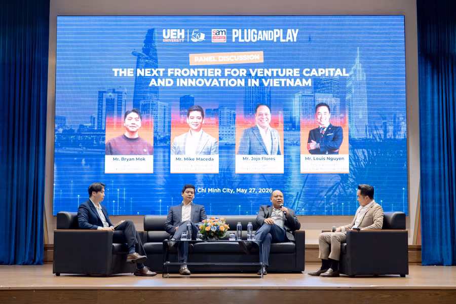 Diễn đàn "From Vietnam to Silicon Valley: How startups enter global innovation ecosystem" tại Đại học Kinh tế TPHCM, sáng 27/5.