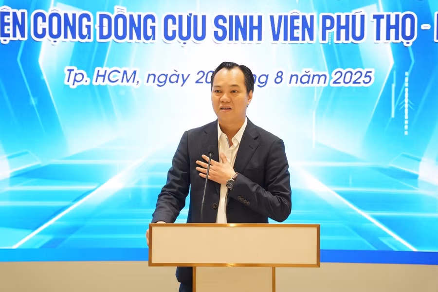 vo-dai-khoi.jpg