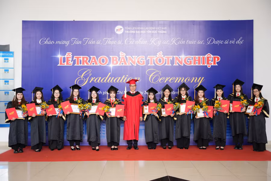 sinh-vien-tieu-bieu-6148.jpg
