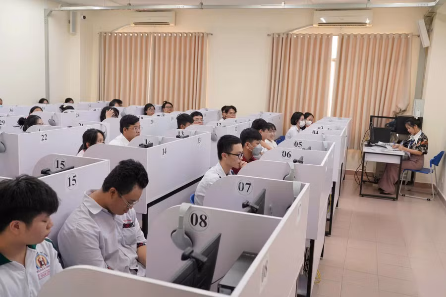 thi-sinh.jpg