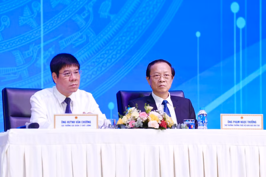 phien-thao-luan.jpg