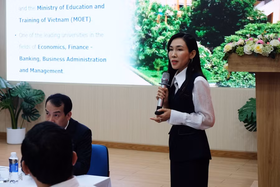 hoang-thi-thanh-hang.jpg
