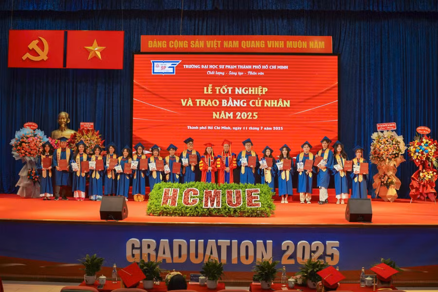 tan-cu-nhanm3.jpg