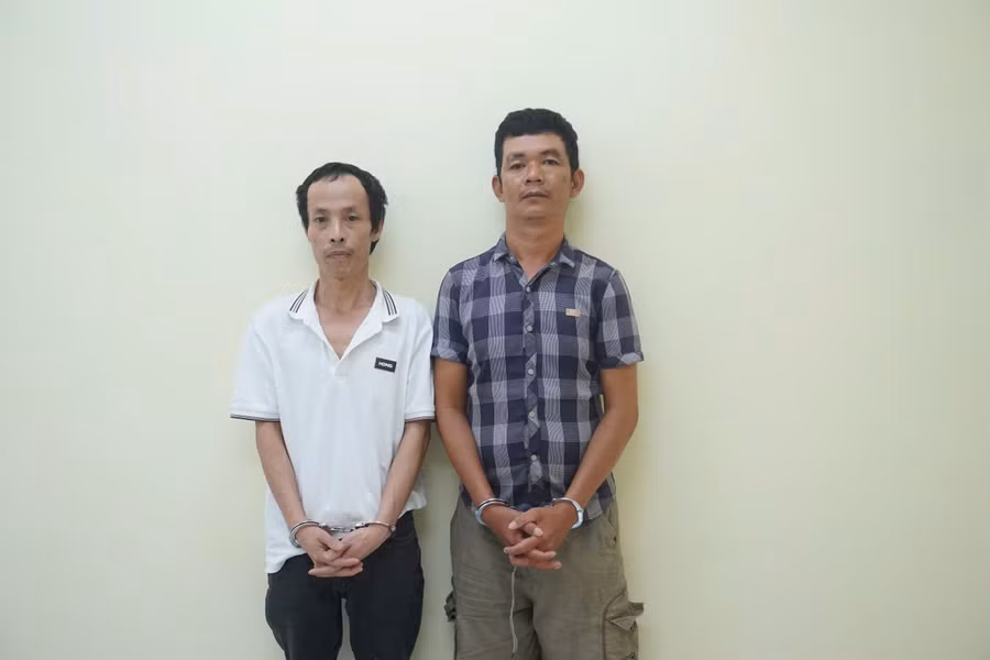Ngô Sơn Hà và Trần Như Phước (trái qua). (Ảnh: CATPHCM)