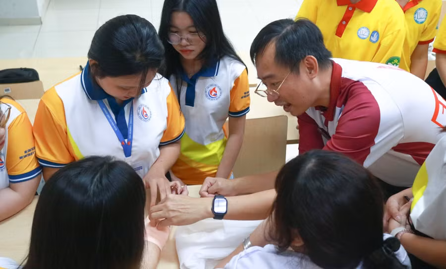 xuan-tinh-nguyen-8.jpg