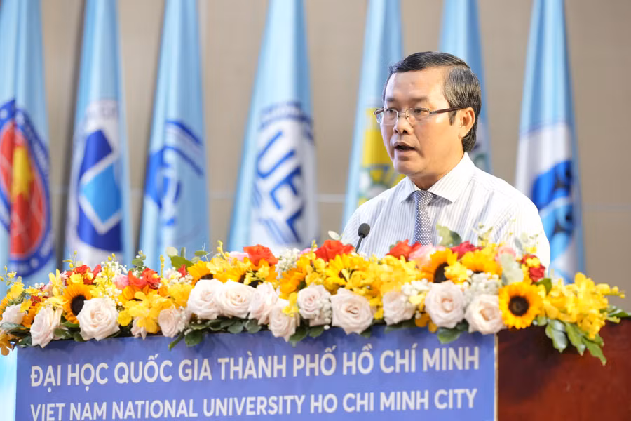 thu-truong-nguyen-van-phuc.jpg