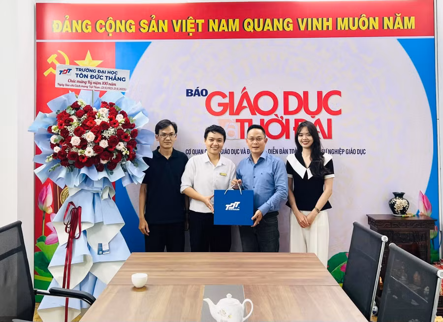 dai-hoc-ton-duc-thang.jpg