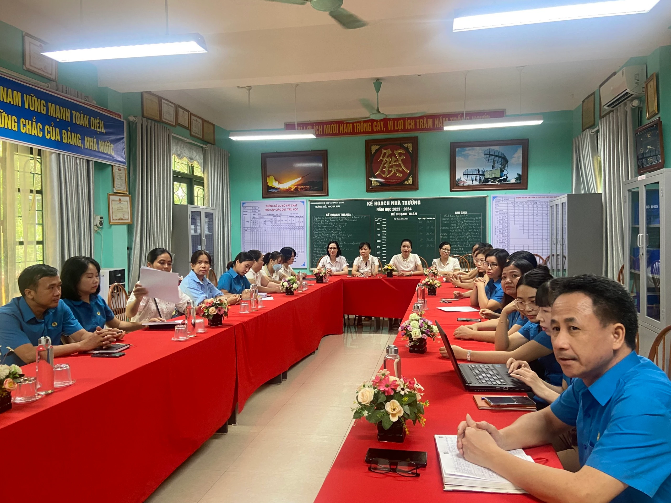 Một trong những điểm cầu tại thành phố Bắc Giang.